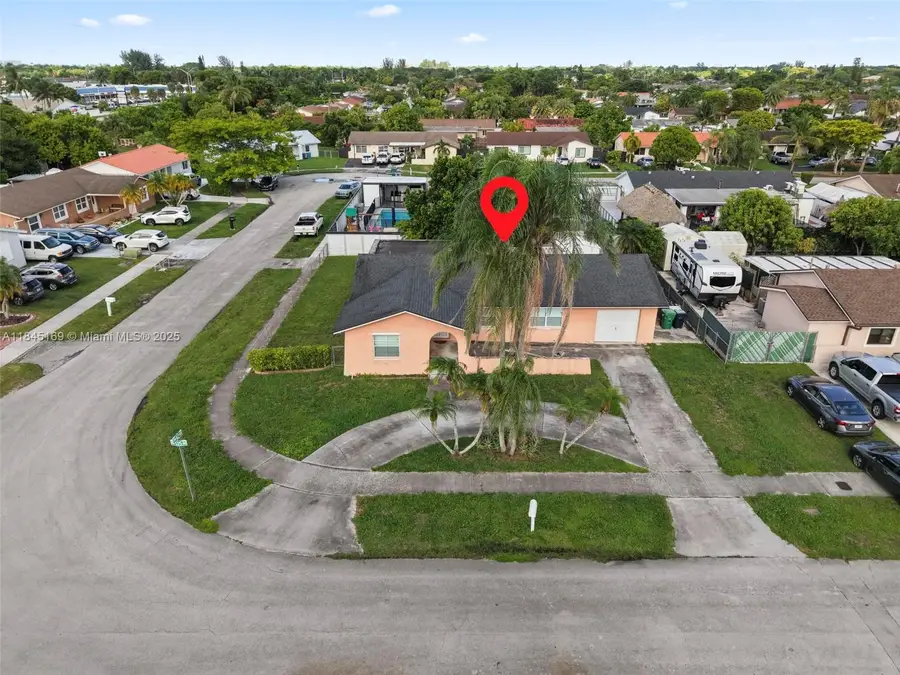 4211 SW 135th Ave, Miami, FL 33175 - Image #2