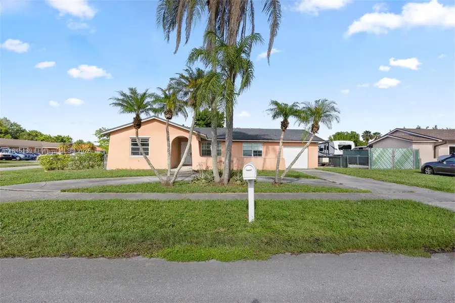 4211 SW 135th Ave, Miami, FL 33175 - Image #3