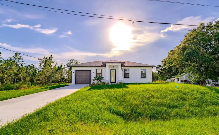 919 Glenn Ave, Lehigh Acres, FL 33972 - Image #3