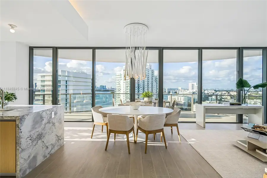 500 Alton #2305/06, Miami Beach, FL 33139 - Image #2