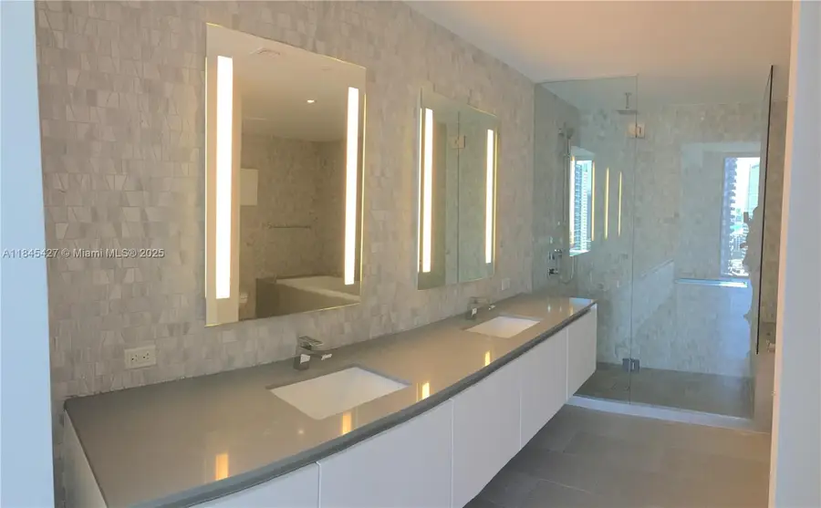 88 SW 7th St #2305, Miami, FL 33130 - #2