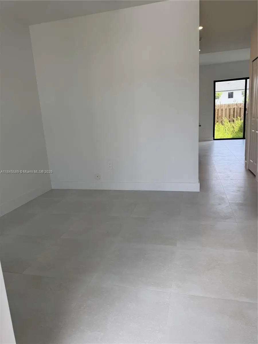 18991 SW 345th Ter #18991, Homestead, FL 33034 - Image #2