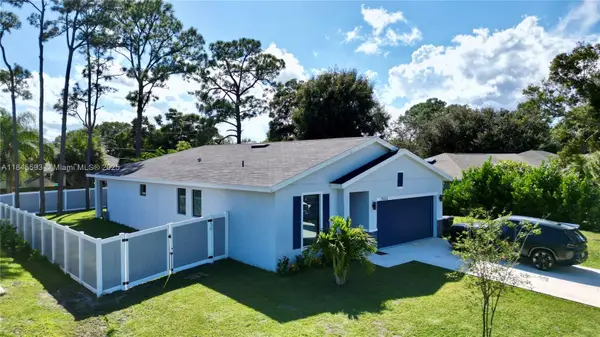 7503 Belleair Ave, Fort Pierce, FL 34951