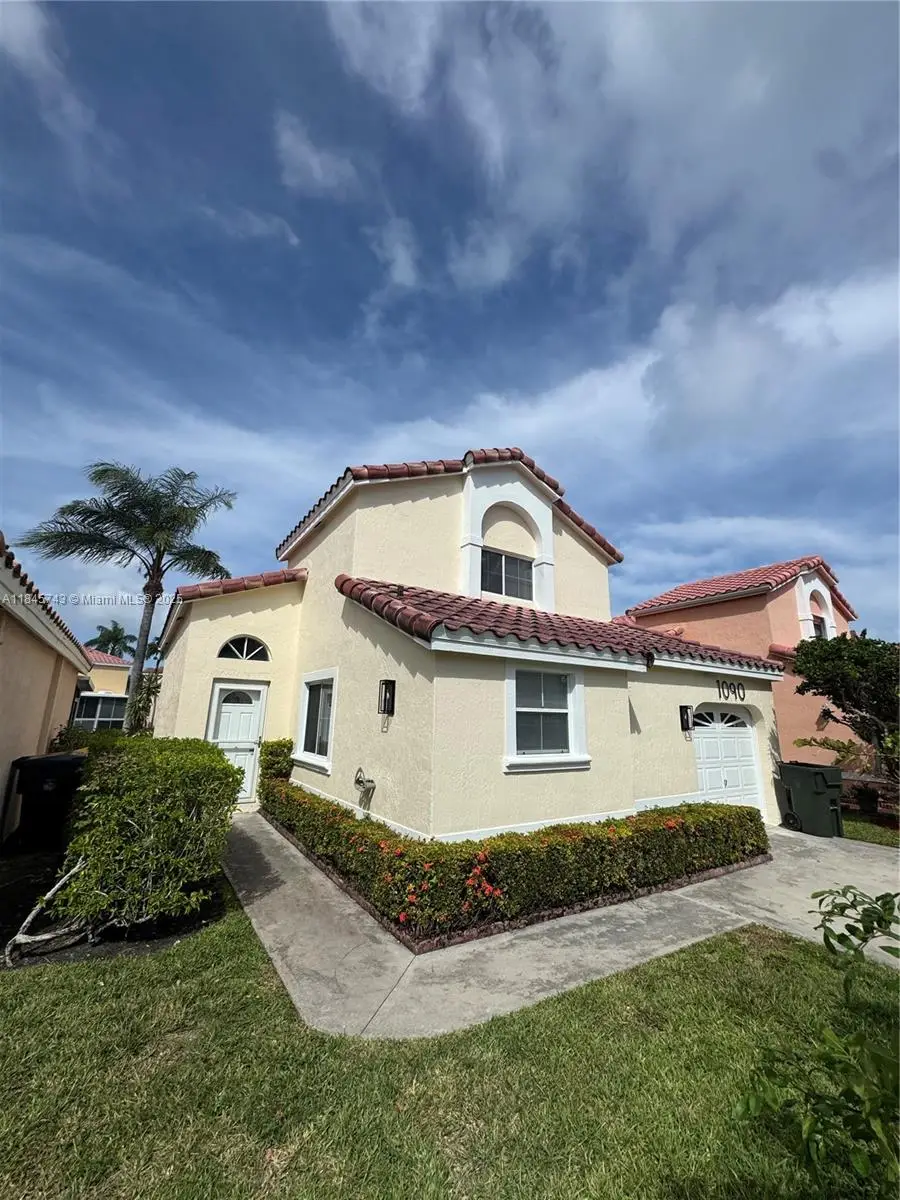 1090 SE 6th Ave, Dania Beach, FL 33004 - Image #3