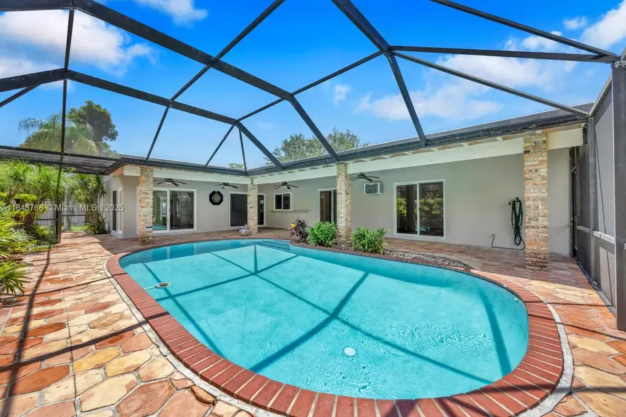 9841 SW 122nd St, Miami, FL 33176 - Image #3