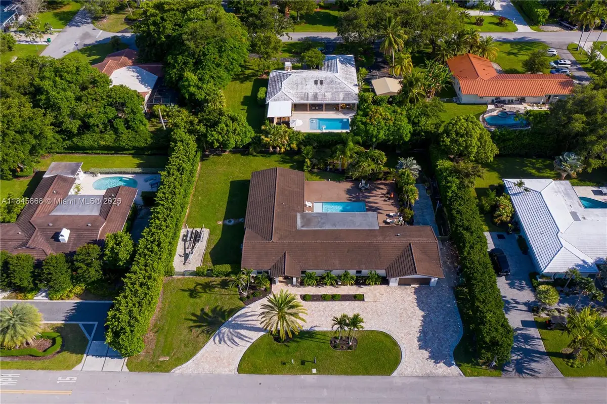 6960 SW 148th Ter, Palmetto Bay, FL 33158 - Image #1