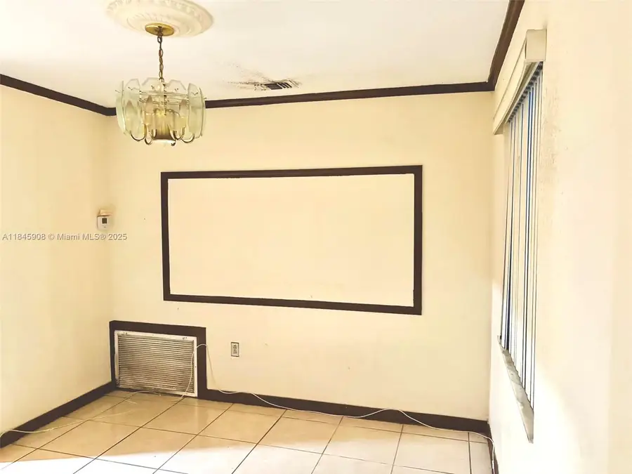 7040 NW 21st Ct, Sunrise, FL 33313 - #2