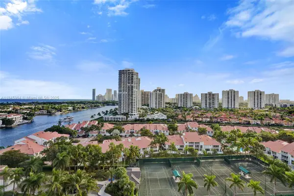21050 Point Pl #1403, Aventura, FL 33180
