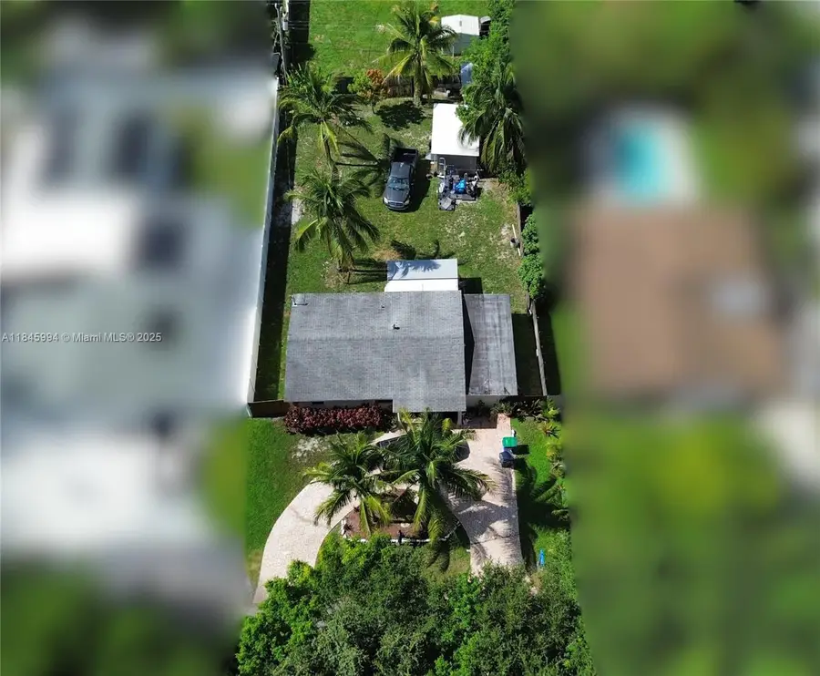 5730 Charleston St, Hollywood, FL 33021 - Image #2