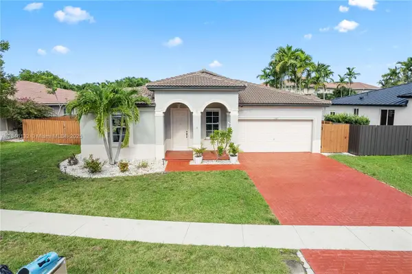 2103 NE 39th Ter, Homestead, FL 33033