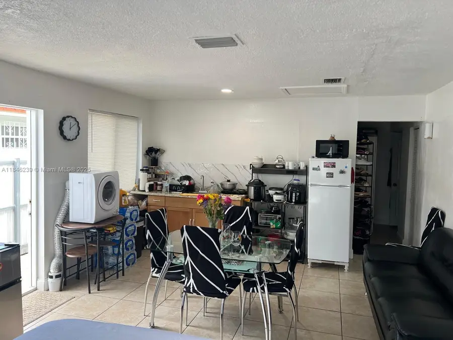 2920 SW 69th Ave, Miami, FL 33155 - Image #2