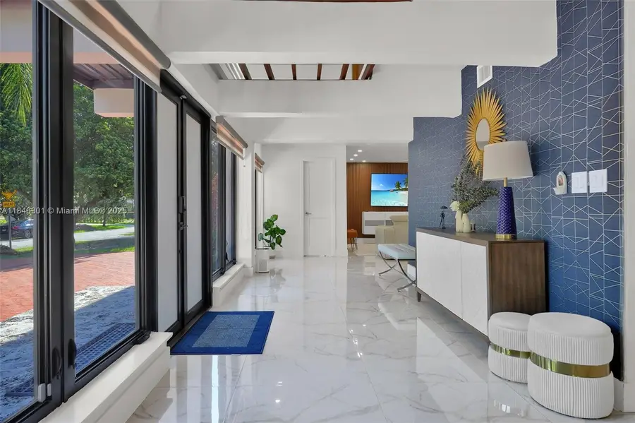 1501 Algardi Ave, Coral Gables, FL 33146 - Image #3