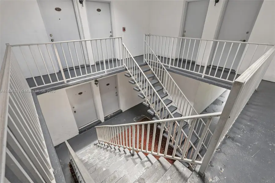 7232 SW 94th Pl #E6, Miami, FL 33173 - Image #2