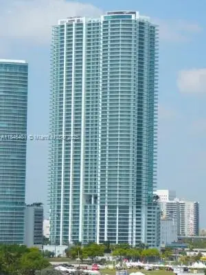 900 Biscayne Blvd #5512, Miami, FL 33132