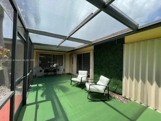 6396 Royal Woods Dr, Fort Myers, FL 33908 - Image #2