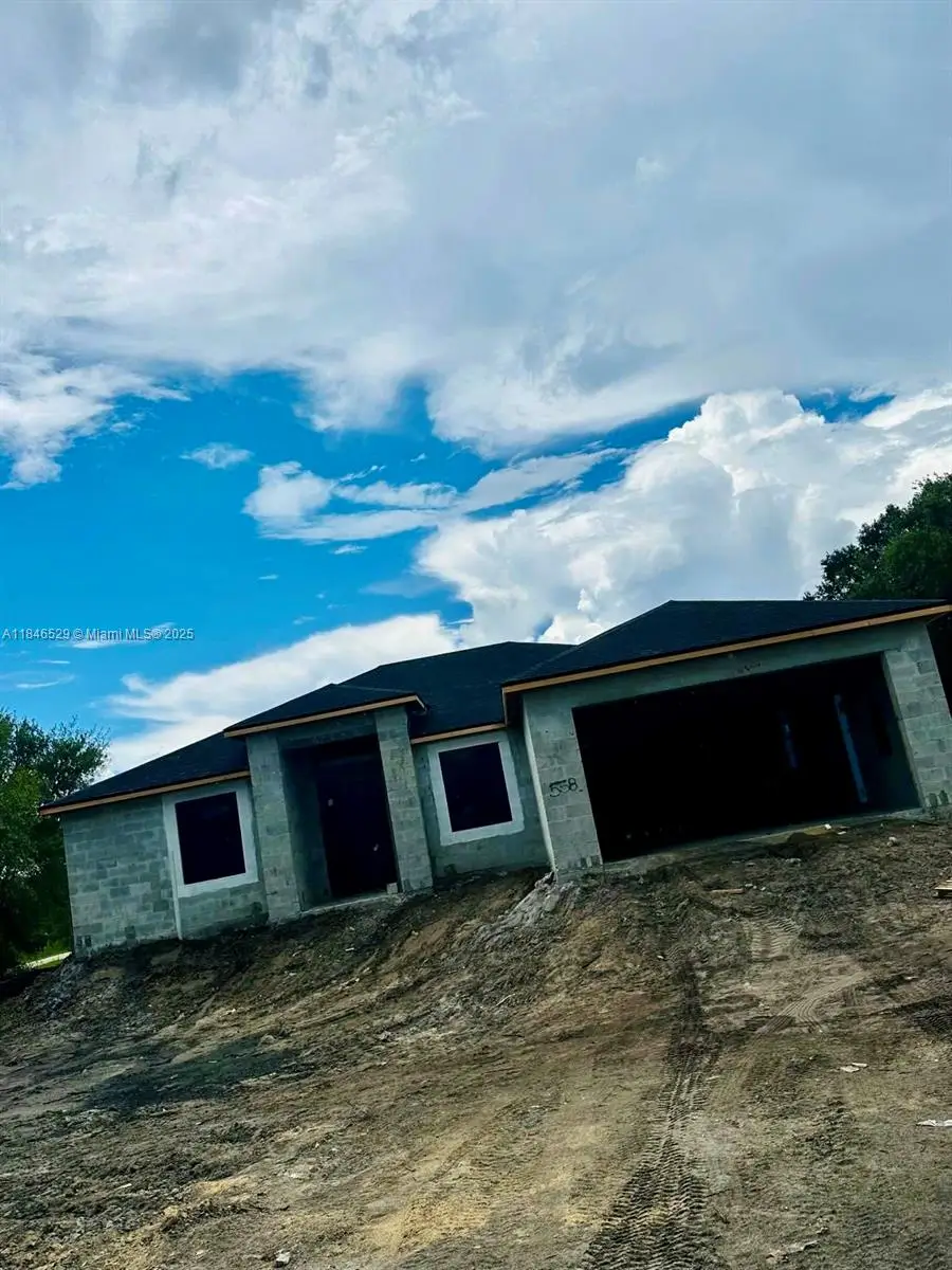 558 Sargent St., Lehigh Acres, FL 33972 - Image #2