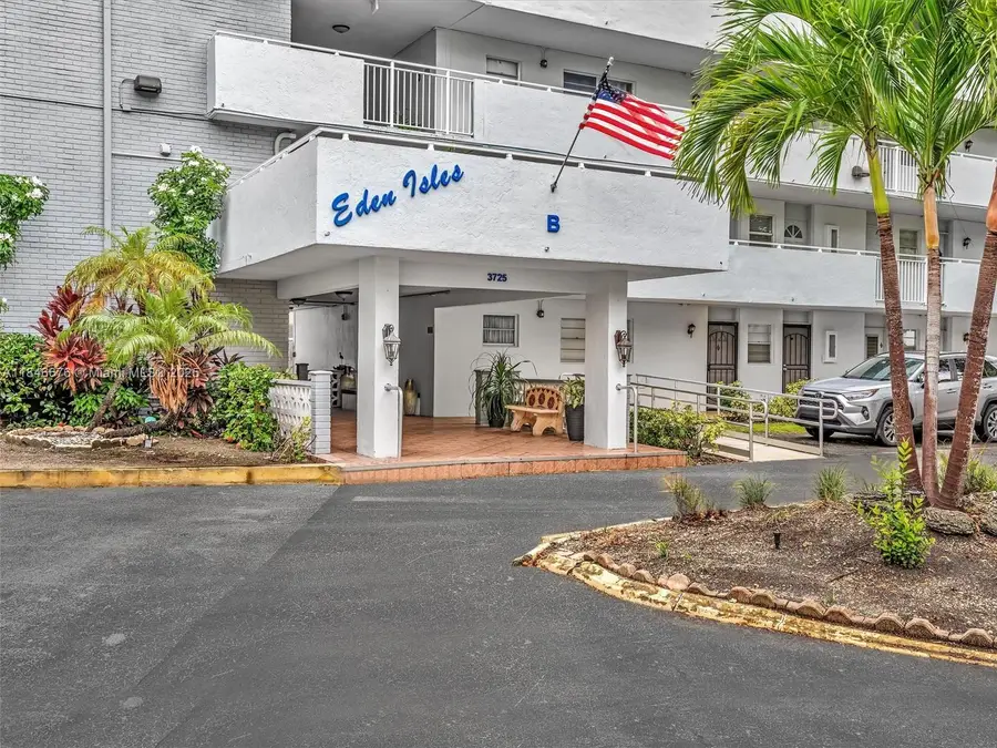 3725 NE 169th St #407, North Miami Beach, FL 33160 - Image #2