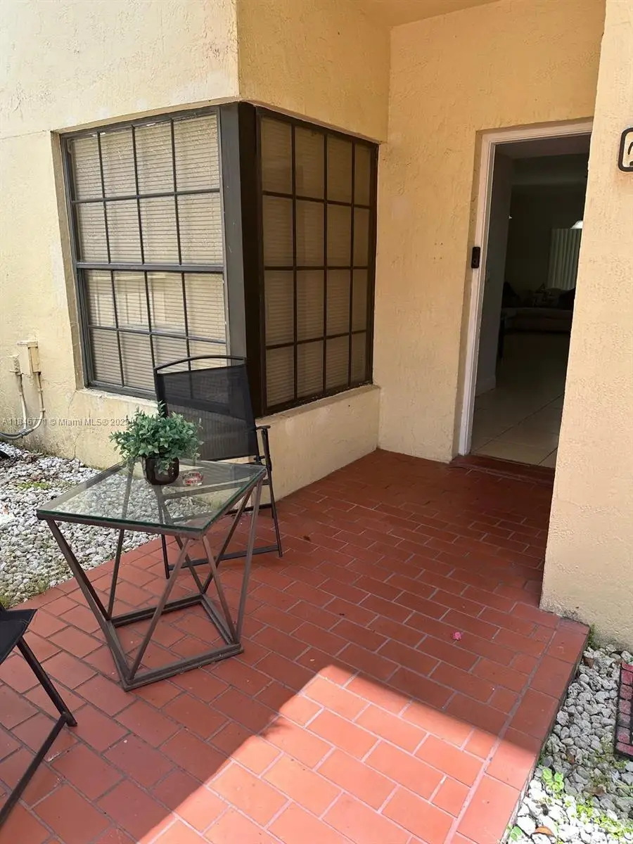 13050 SW 88th Ter N #106, Miami, FL 33186 - Image #2