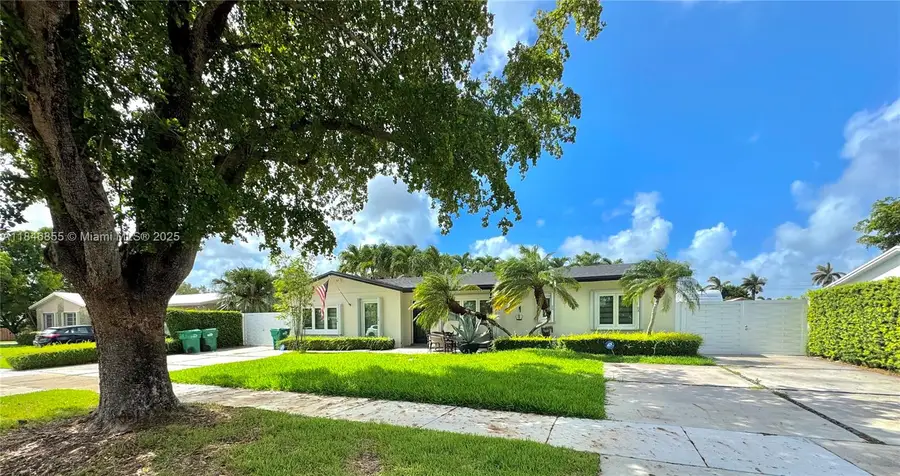 9385 SW 185th St, Cutler Bay, FL 33157 - Image #3