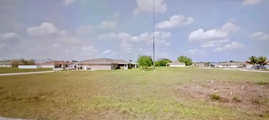 2117 NE 9th Pl, Cape Coral, FL 33909 - Image #3