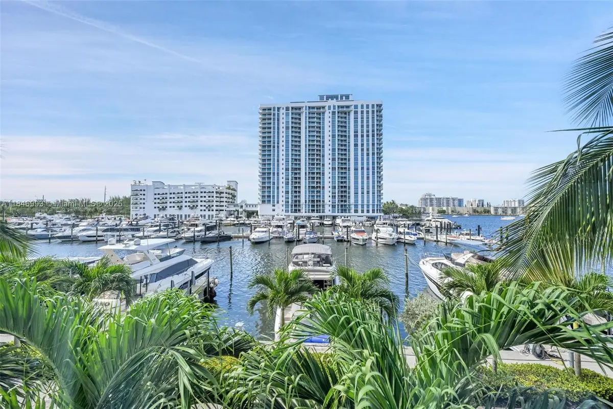 17111 Biscayne Blvd #207, North Miami Beach, FL 33160 - Image #1