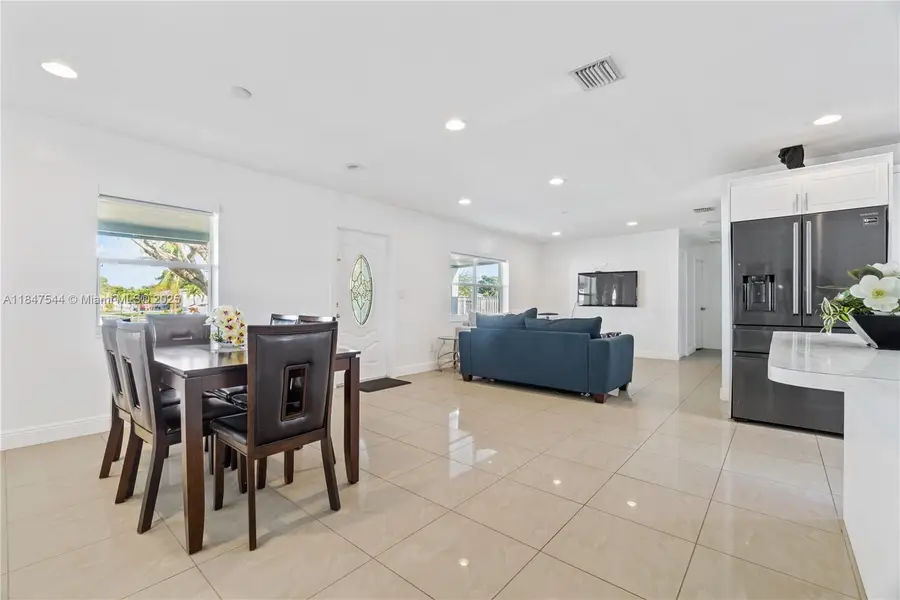 20340 NW 42nd Ave, Miami Gardens, FL 33055 - Image #2