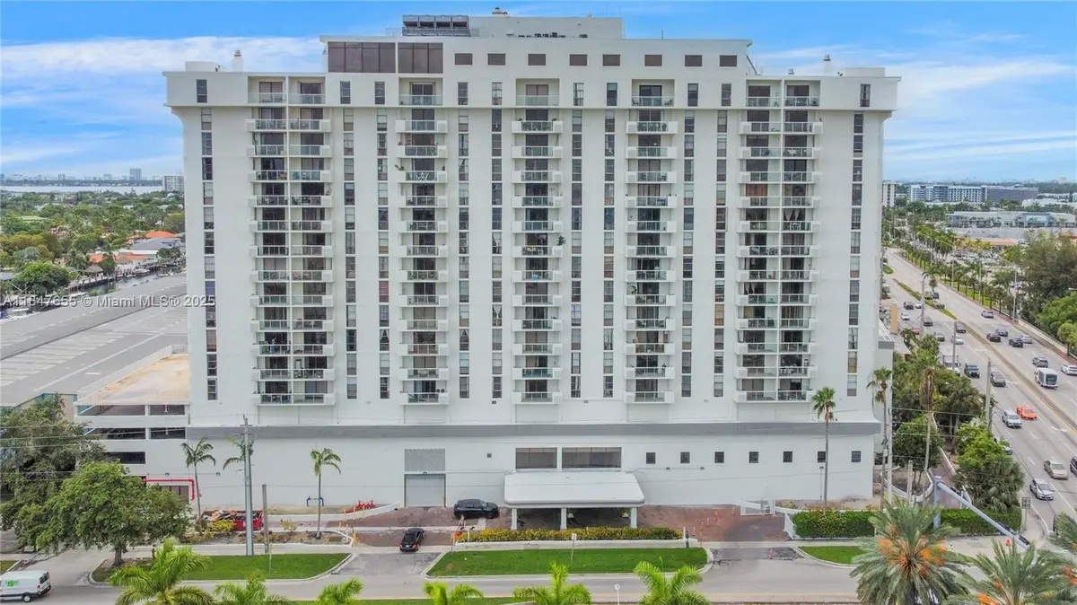 13499 Biscayne Blvd #407, North Miami, FL 33181 - Image #1