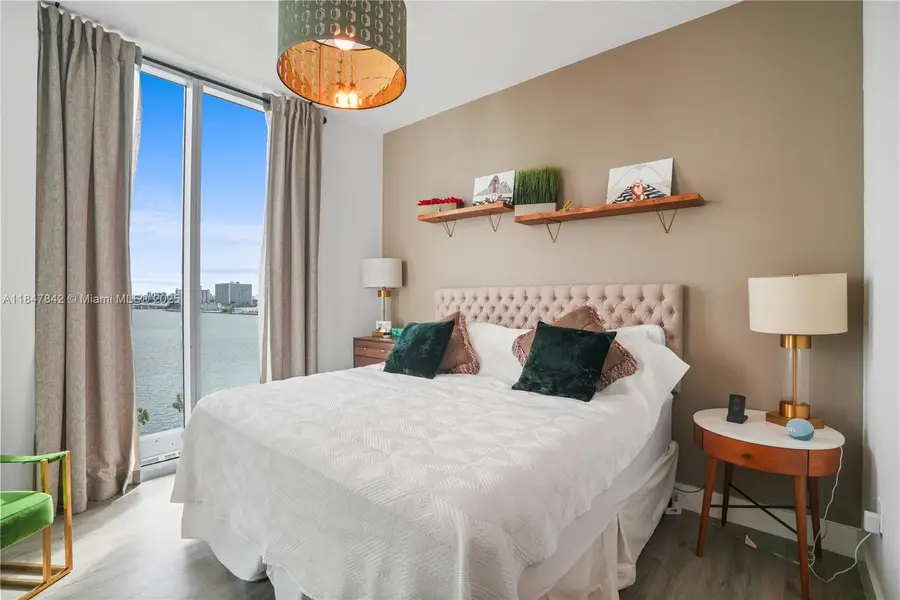 7928 East Dr #901, North Bay Village, FL 33141 - Image #3