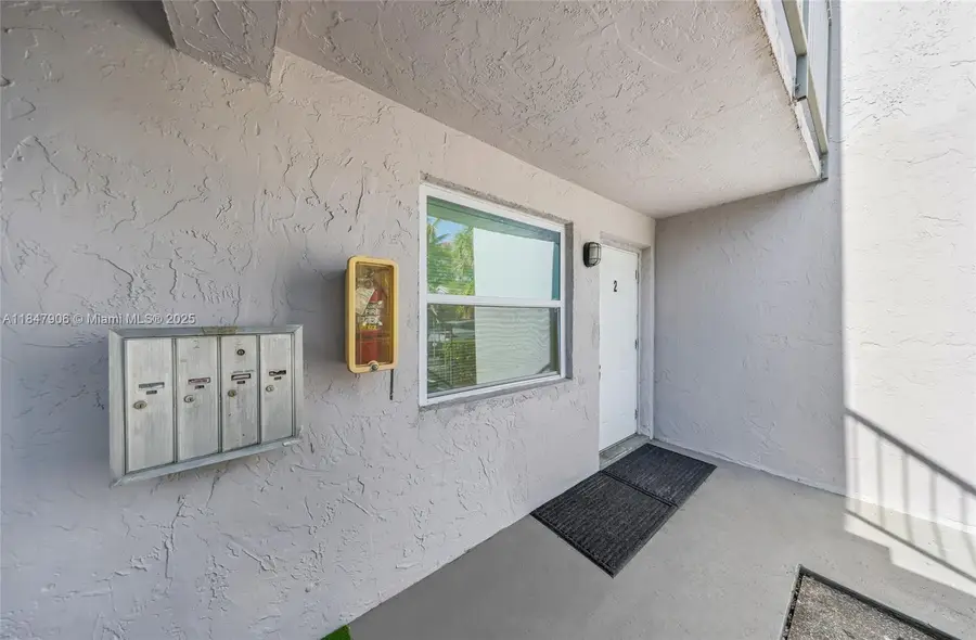 7921 NW 44th Ct, Coral Springs, FL 33065 - Image #3