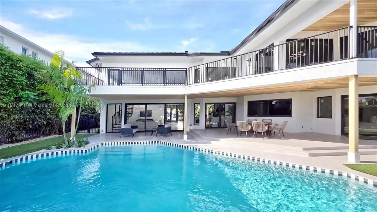 7190 Valencia Drive, Boca Raton, FL 33433 - Image #1