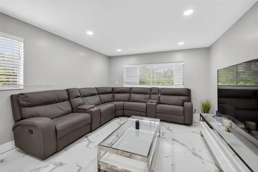 4164 NW 90th Ave #201, Coral Springs, FL 33065 - Image #3