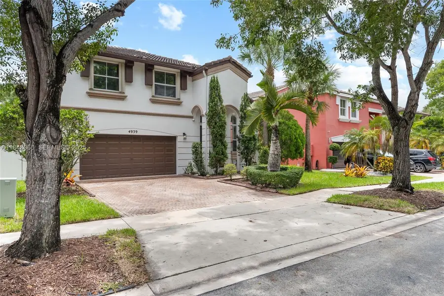 4939 SW 164th Ave, Miramar, FL 33027 - Image #2