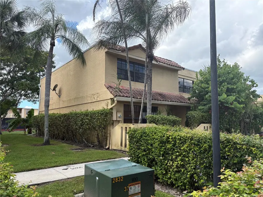 3961 NW 94th Ave, Sunrise, FL 33351 - Image #3