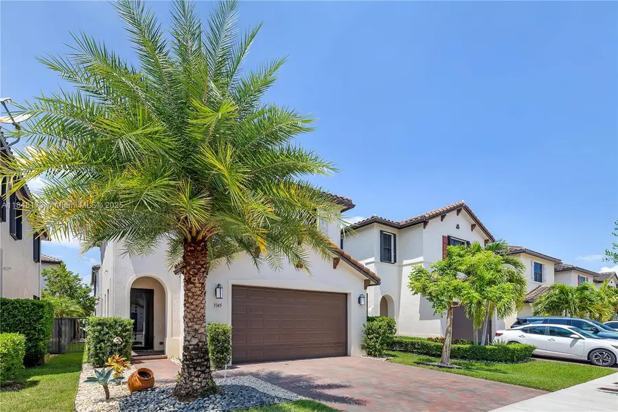 3345 W 95th Ter, Hialeah, FL 33018 - Image #2