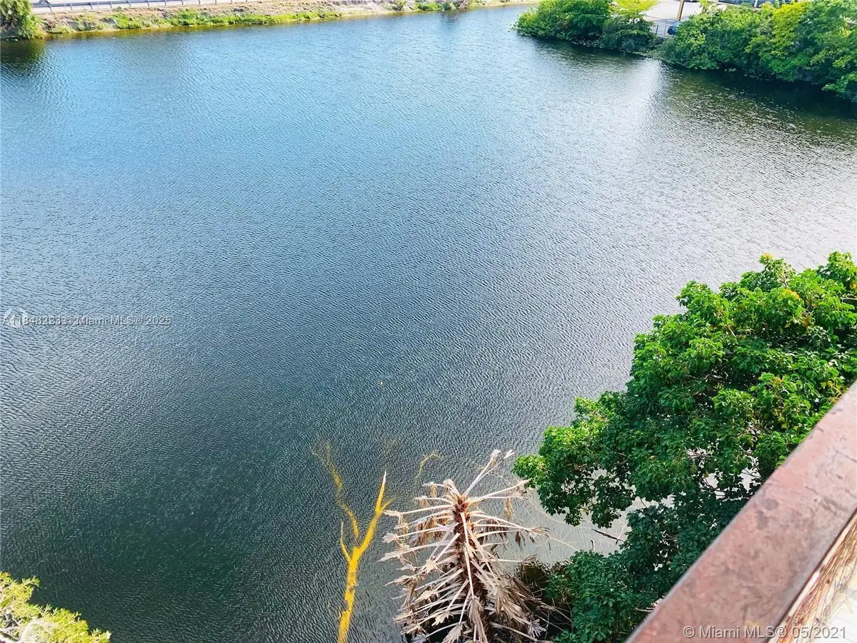 1325 W 68th St #221, Hialeah, FL 33014 - Image #1