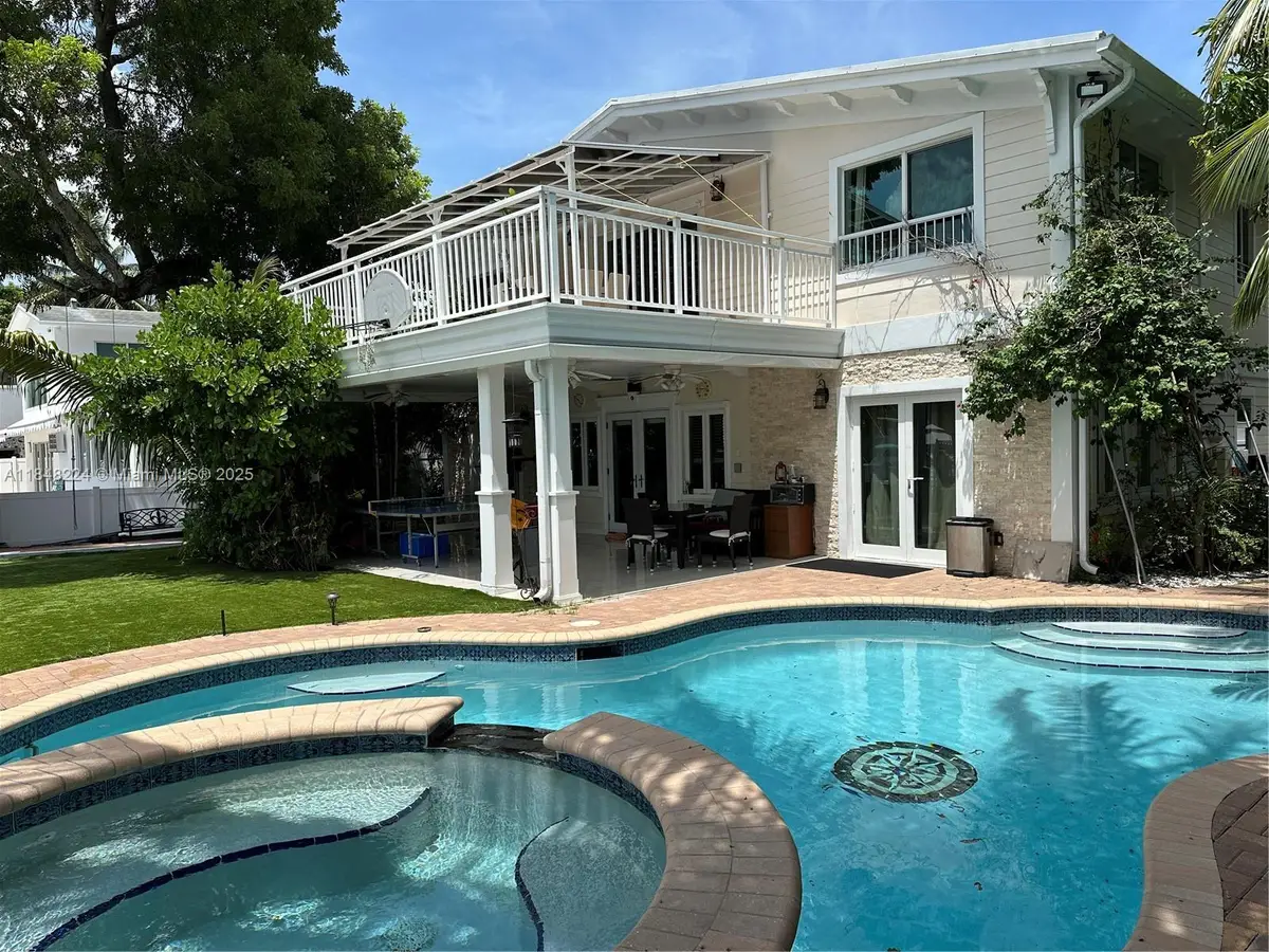 1524 Argyle Dr, Fort Lauderdale, FL 33312 - Image #1