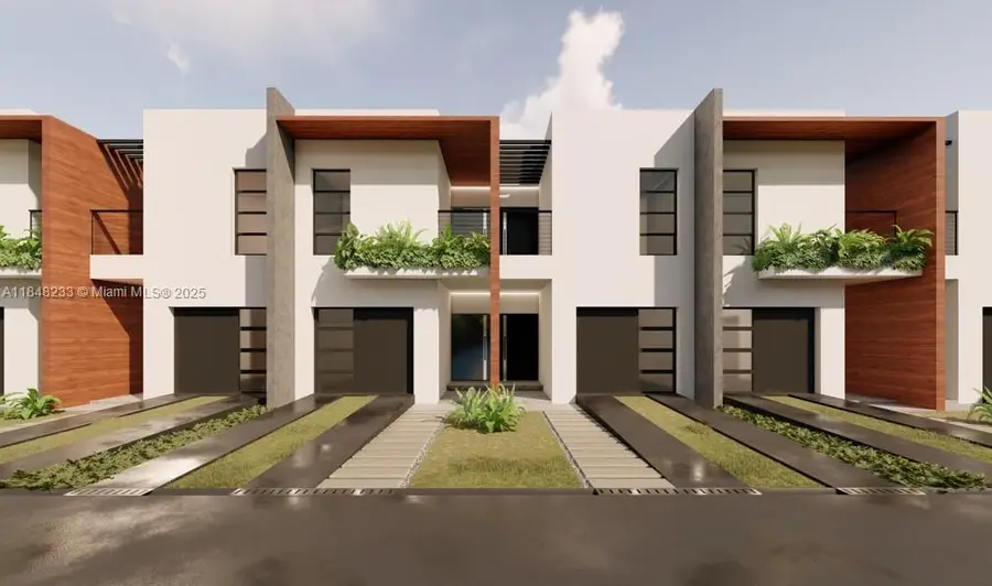 2447 Pierce St, Hollywood, FL 33020 - Image #3