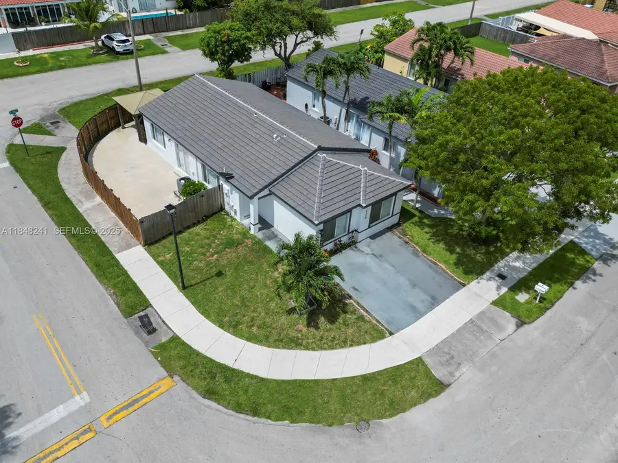 14310 SW 175th Ter, Miami, FL 33177 - Image #2