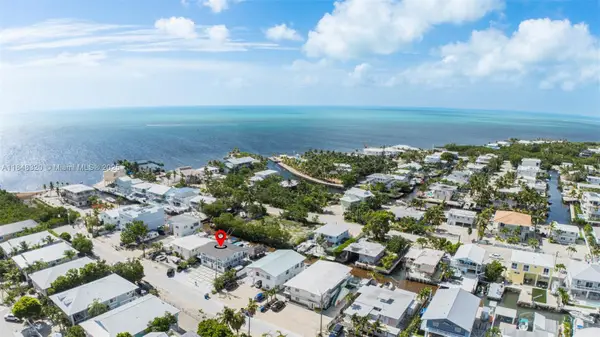 71 Coral Dr, Key Largo, FL 33037