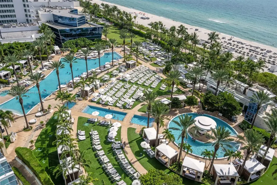 4391 Collins Ave #1605, Miami Beach, FL 33140 - Image #2