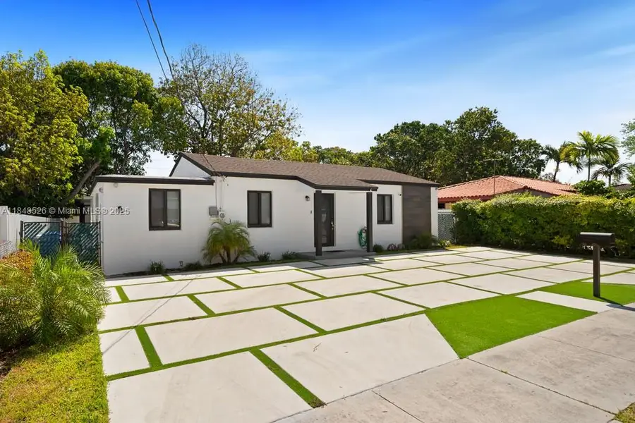 445 SW 62nd Ct, Miami, FL 33144 - Image #3