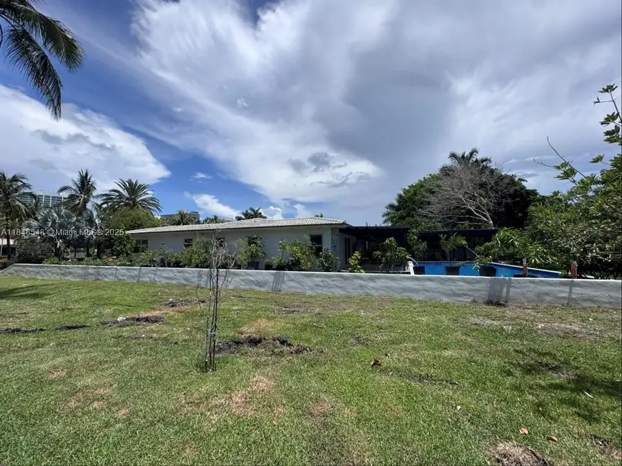 201 Golden Beach Dr, Golden Beach, FL 33160 - Image #2