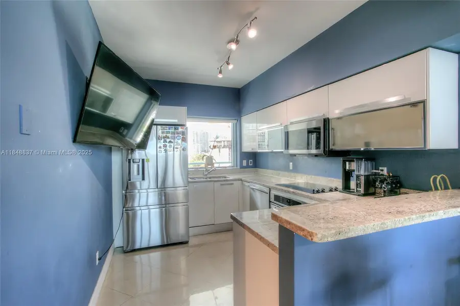 601 NE 36th St #710, Miami, FL 33137 - #2