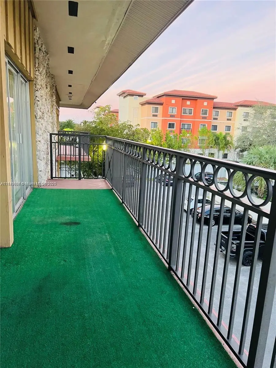 4850 SW 63rd Ter #131, Davie, FL 33314 - Image #1