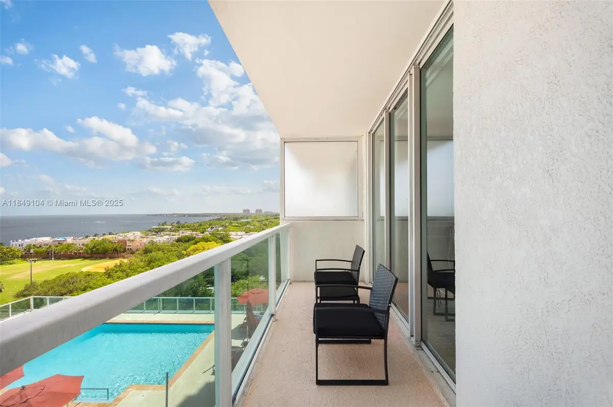 2889 Mcfarlane Rd #1014, Coconut Grove, FL 33133 - Image #1