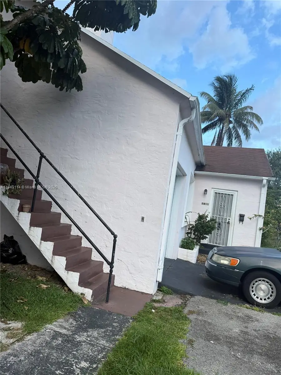 1499 NW 32nd St, Miami, FL 33142 - Image #3