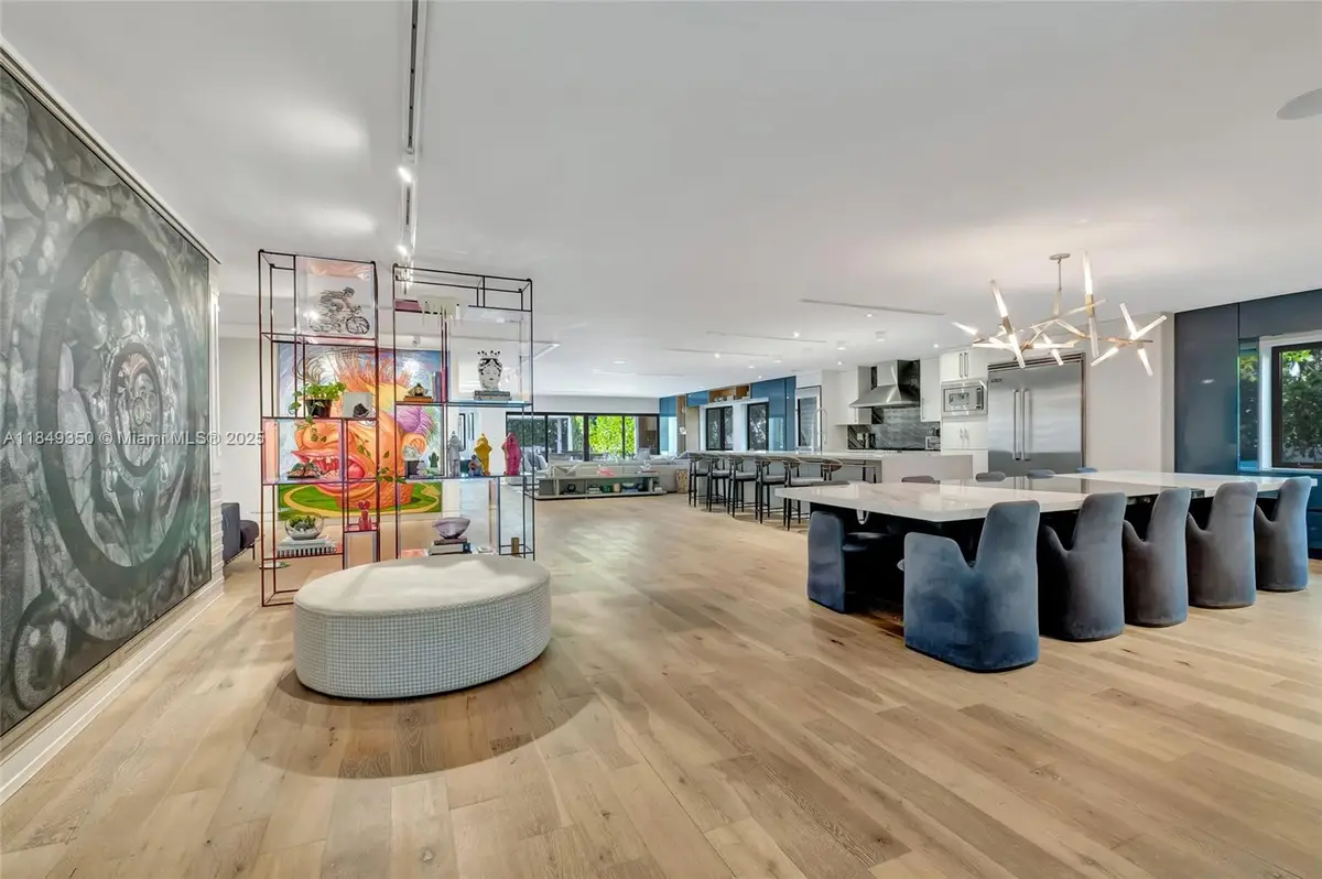 2152 Prairie Ave, Miami Beach, FL 33139 - Image #1