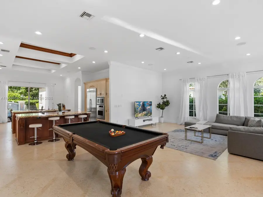 1223 Jackson St, Hollywood, FL 33019 - Image #3