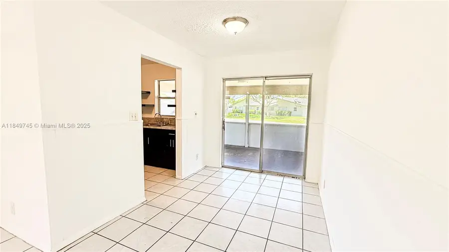 3200 NW 5th Ter #8, Pompano Beach, FL 33064 - Image #3