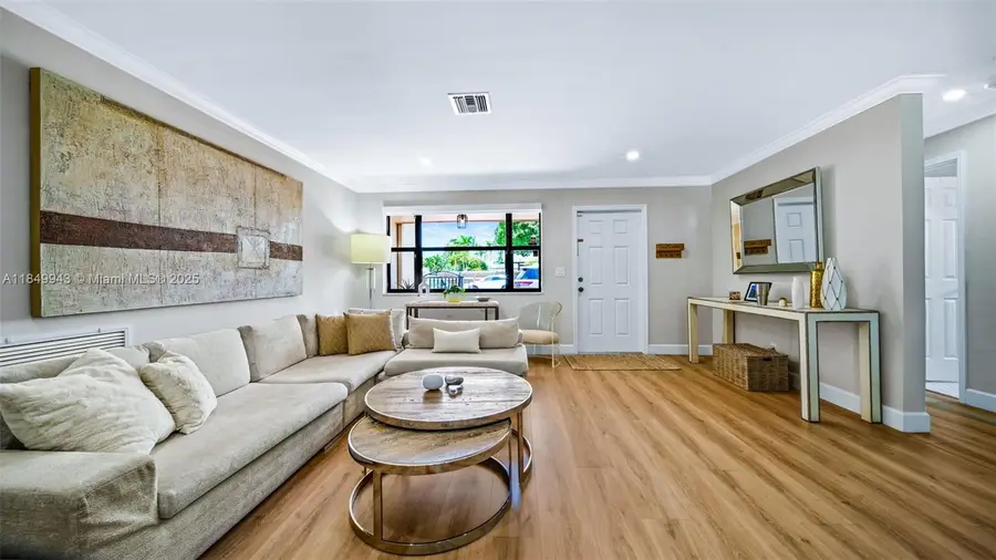 5212 Taft St, Hollywood, FL 33021 - Image #2